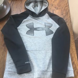 Under Armour Sweatshirt